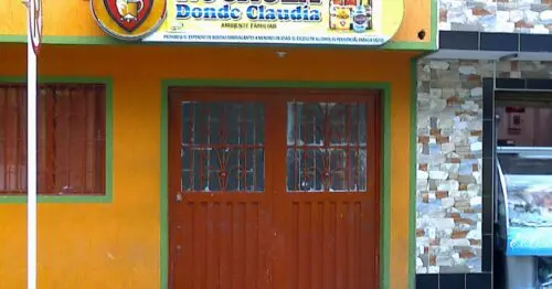 ROCKOLA DONDE CLAUDIA ROCKOLA DONDE CLAUDIA